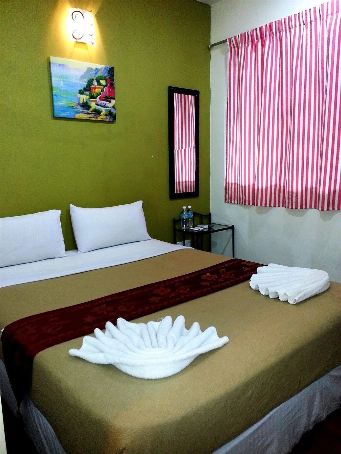 קואלה לומפור Oyo 103 V'La Garden Hotel מראה חיצוני תמונה