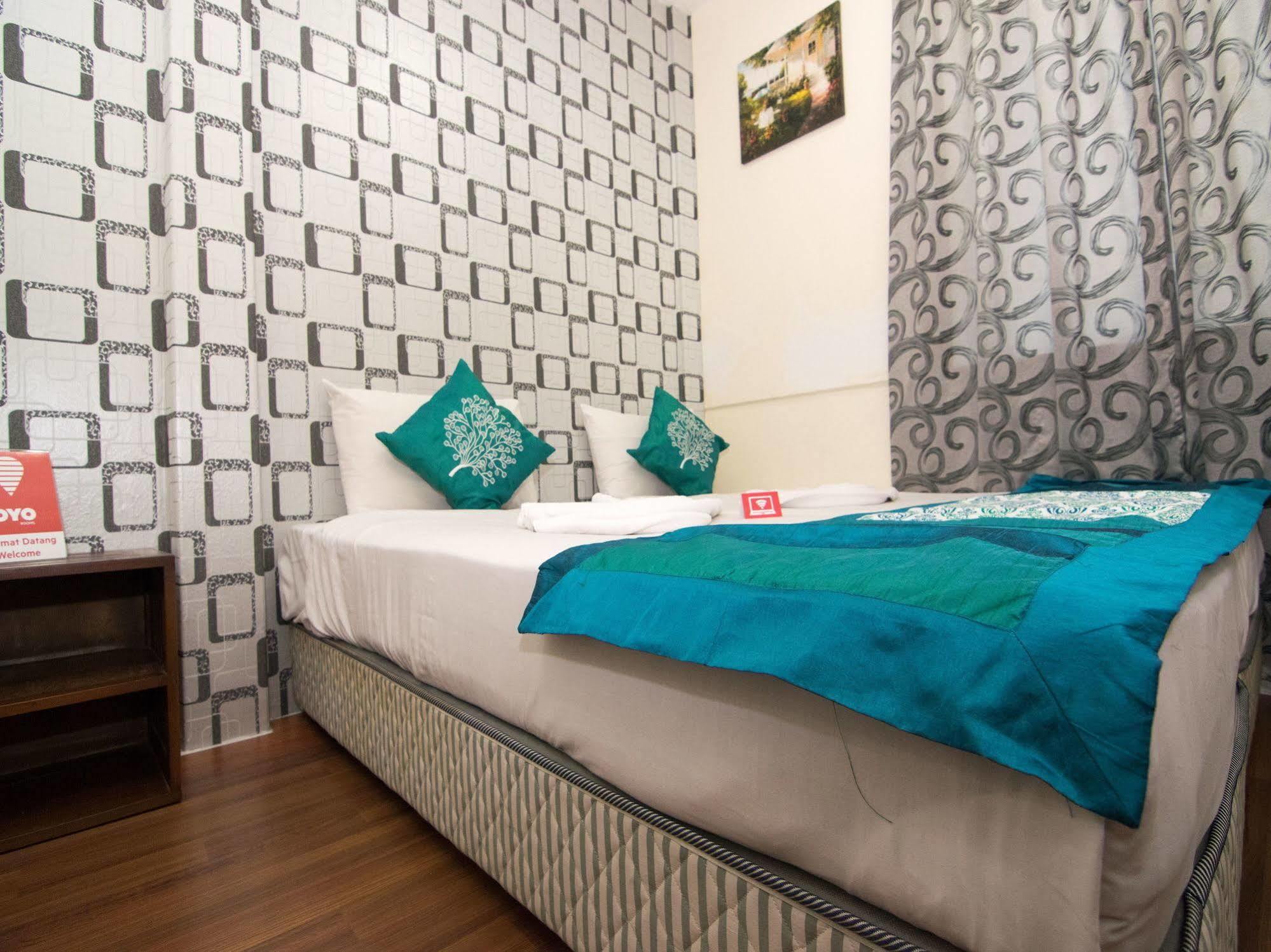 קואלה לומפור Oyo 103 V'La Garden Hotel מראה חיצוני תמונה