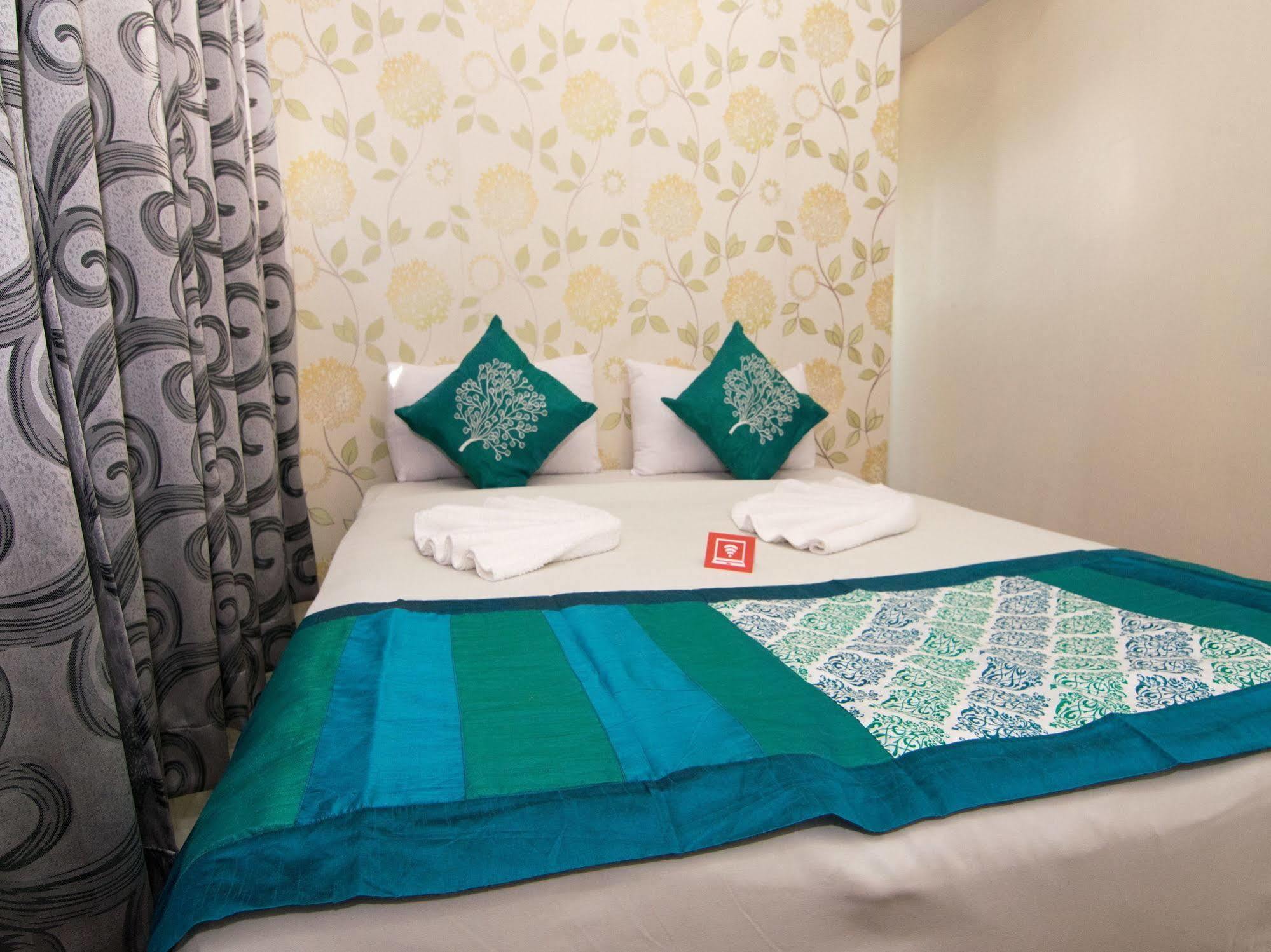 קואלה לומפור Oyo 103 V'La Garden Hotel מראה חיצוני תמונה