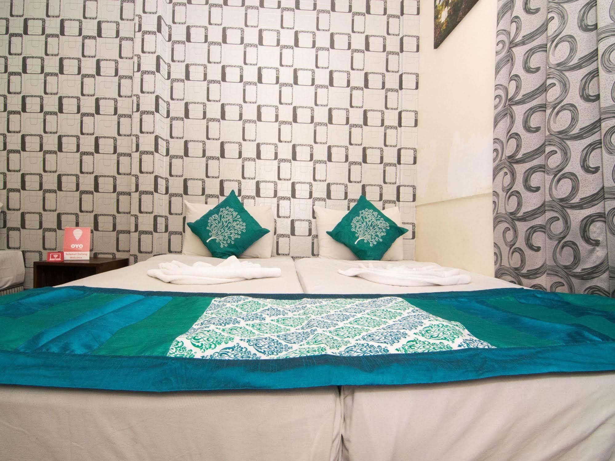 קואלה לומפור Oyo 103 V'La Garden Hotel מראה חיצוני תמונה
